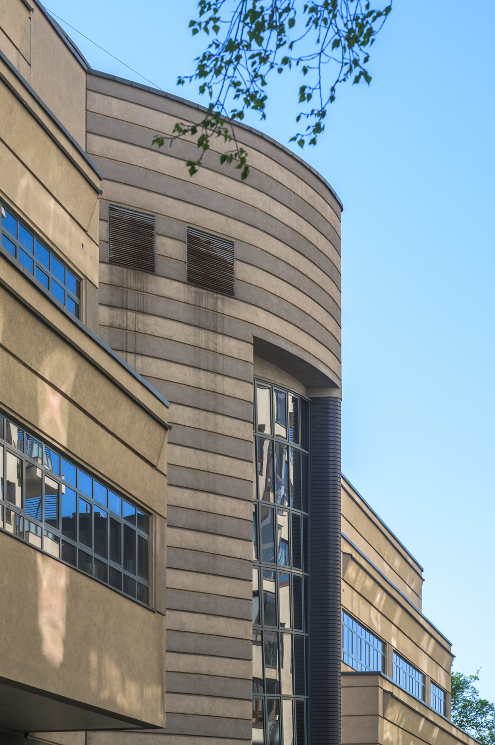 Zdjęcie architektury budynku Budynek biurowy Narodowego Banku Polskiego